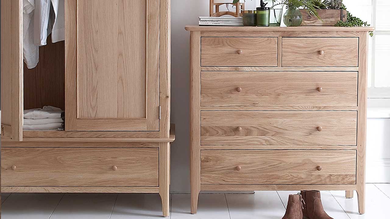 Chest of Drawers