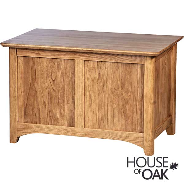 Buckingham Solid Oak Small Blanket Box